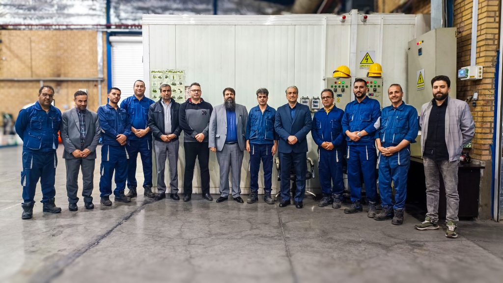 اولین بازدید دکتر محمد زمانی از انبار مرکزی شرکت در سال جدید